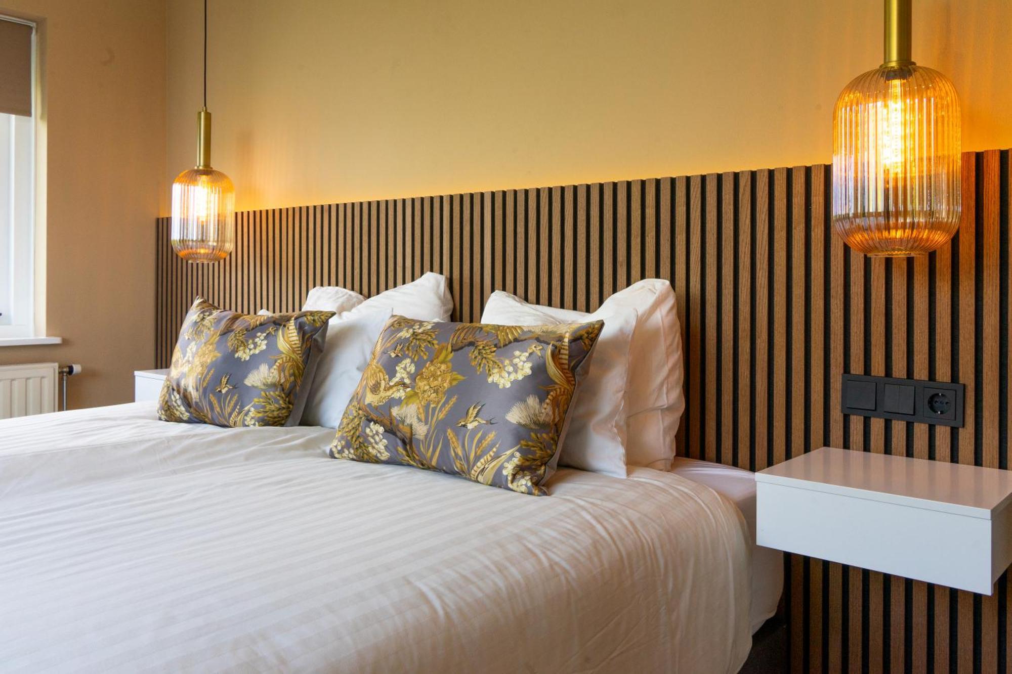 B&B Dijkhuis Vrouwenpolder Bagian luar foto