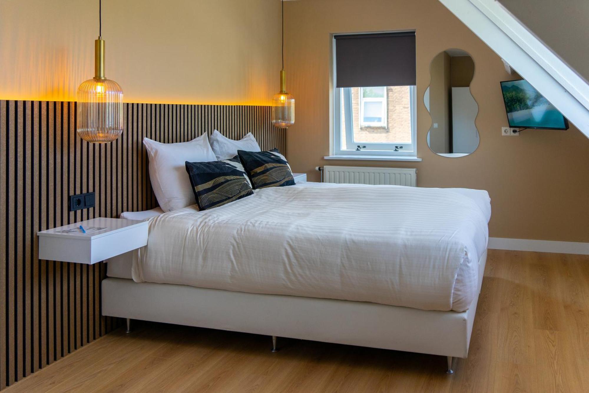 B&B Dijkhuis Vrouwenpolder Bagian luar foto